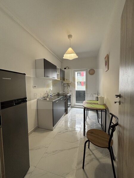 Militari Residence, garsoniera mobilata complet, loc parcare inclus.